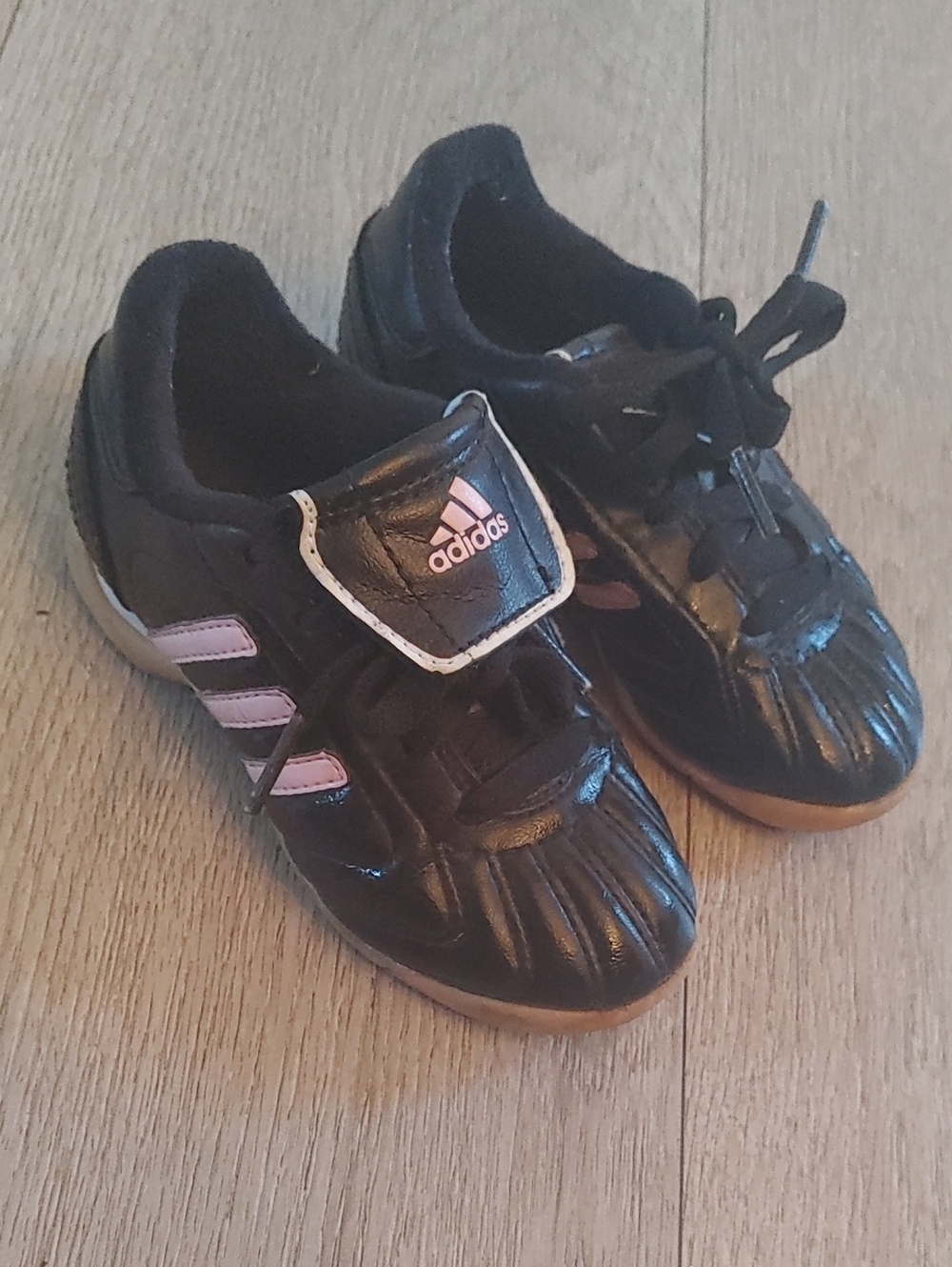 adidas Kids Black Shoes with Pink Stripes 9K